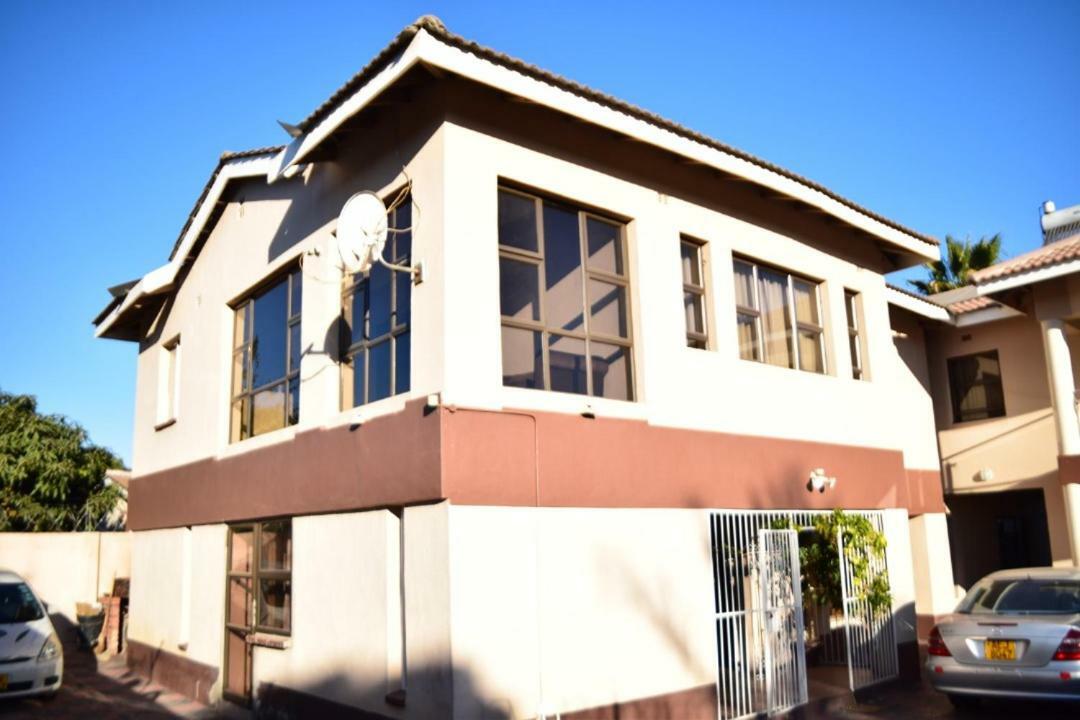 Villa Prince ハラレ エクステリア 写真